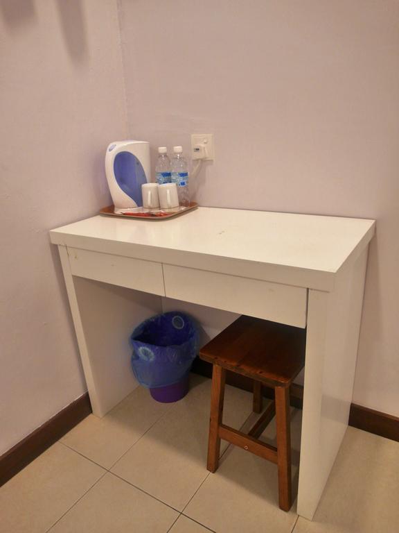 トランジット ホテル ラブアン 部屋 写真
